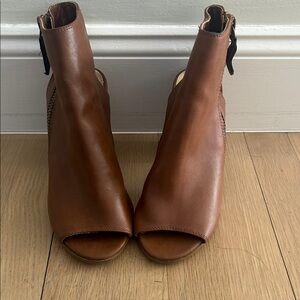 Madden Girl Brown Open-Toe Leather Ankle Booties size 8